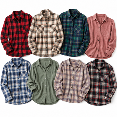 Flatlay referencial de camisas y blusas de franela surtidas, con distintos colores y diseños, para el saco 280192VIVE. Fondo blanco.