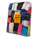 Fardo Ropa Ski Crema Premium Adulto 20 Kilos con chaquetas y pantalones técnicos para ski, snowboard, rental de nieve y reventa.