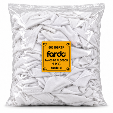 Bolsa transparente sellada de 1 kg con paños cortados de polera de algodón blanco y etiqueta oficial Fardo. SKU 603199RTF. Fondo blanco.