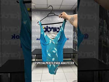 Detalle de las prendas del saco de trajes de baño enteros 714482MTG incluido en el Pack x3 (VIDEO REFERENCIAL)